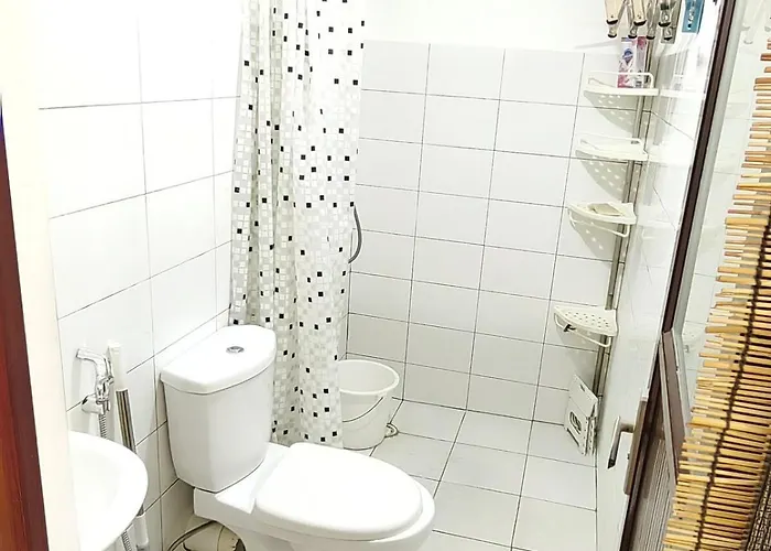 Affordable 1-bedroom Near The Airport Apartment